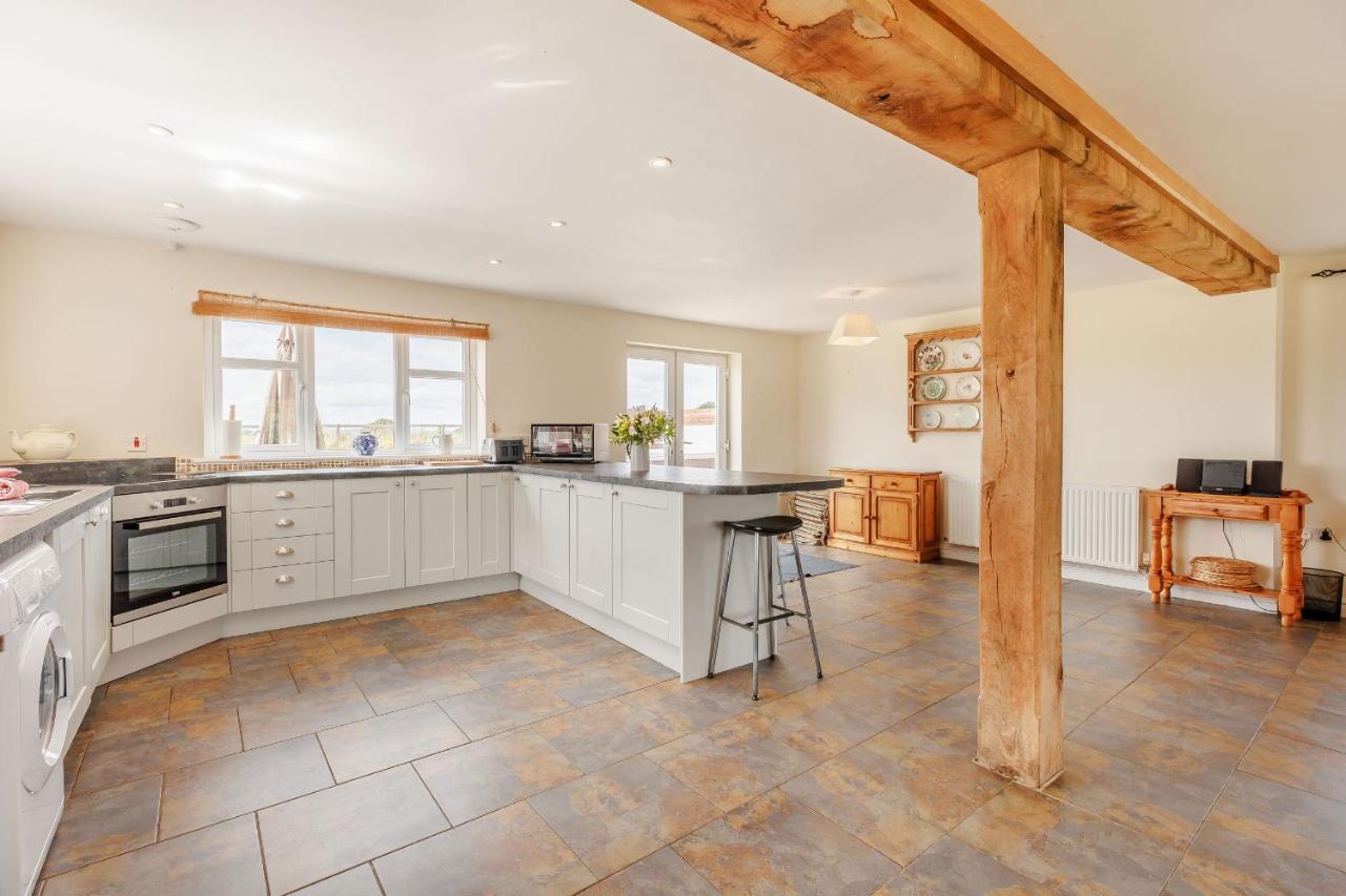 Wood Cottage Tenbury Kültér fotó